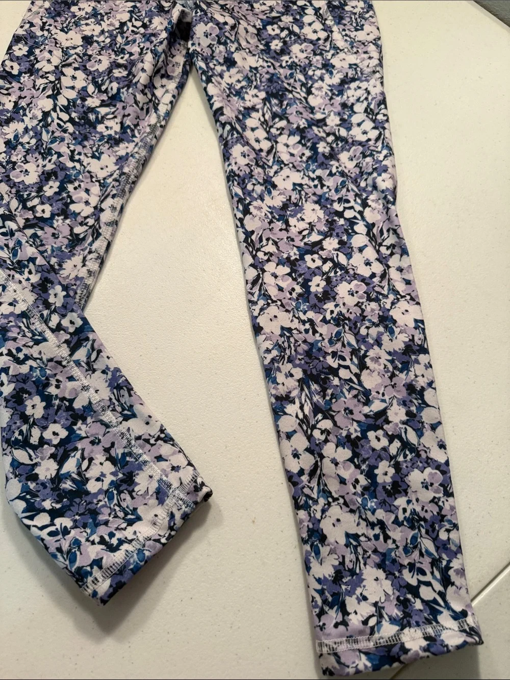 Laundry By Shelli Segal Blue & Purple Floral Jeggings